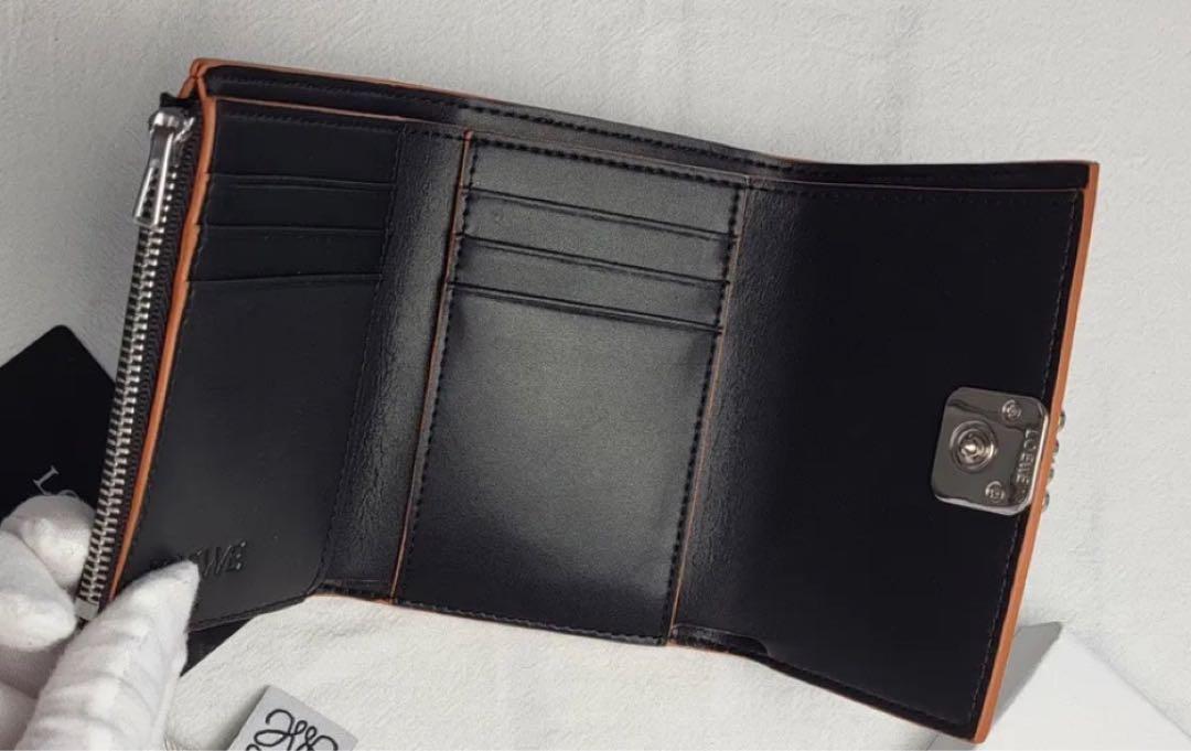 古着屋Sunny 。　LOEWE ロエベ　三つ折り財布 LOEWE ロエベ 三つ折り財布 - 小物在庫 処分 セール