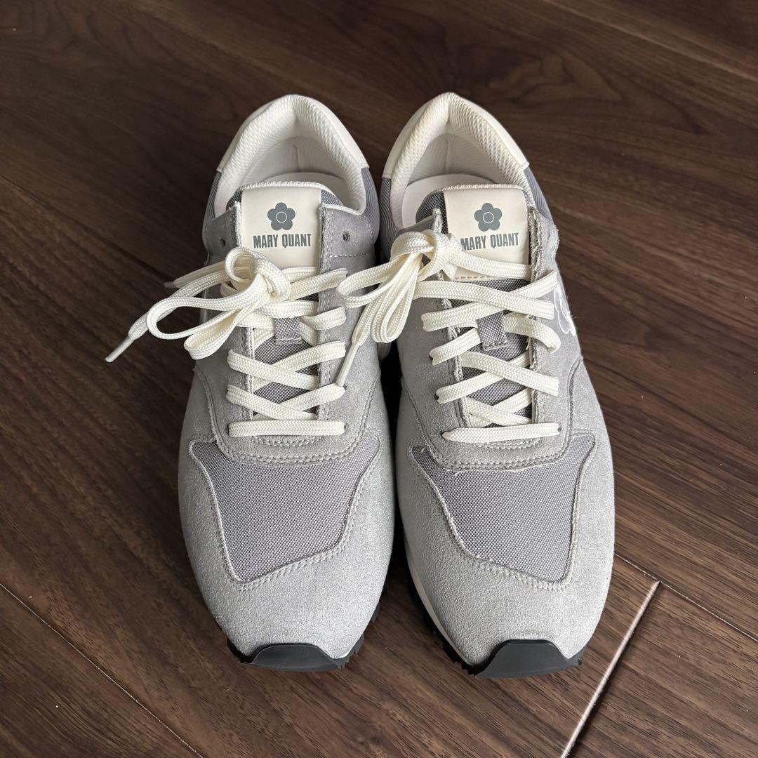MARY QUANT スニーカー グレー 24.5 - メルカリ