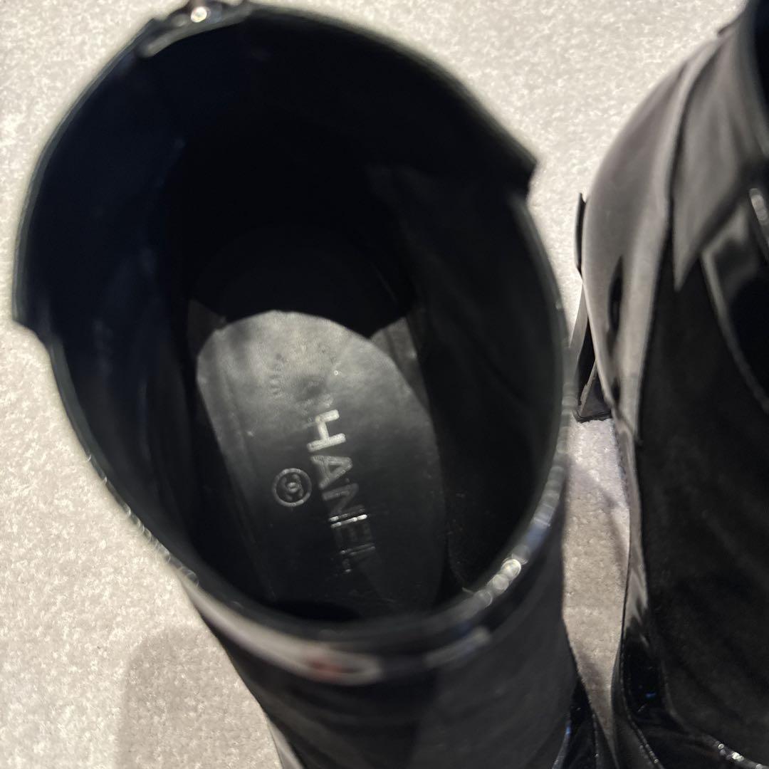 シャネル　CHANEL ブーティ　アンクルブーツ　黒