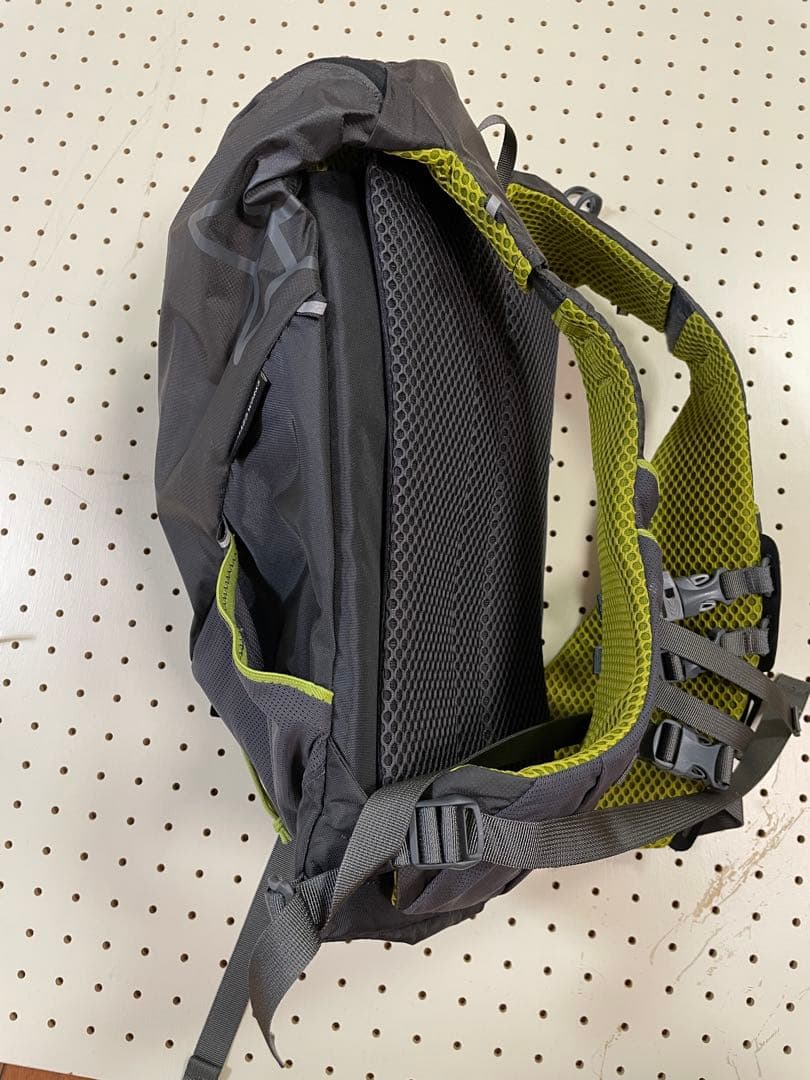 RUSH 20 バックパック グレー