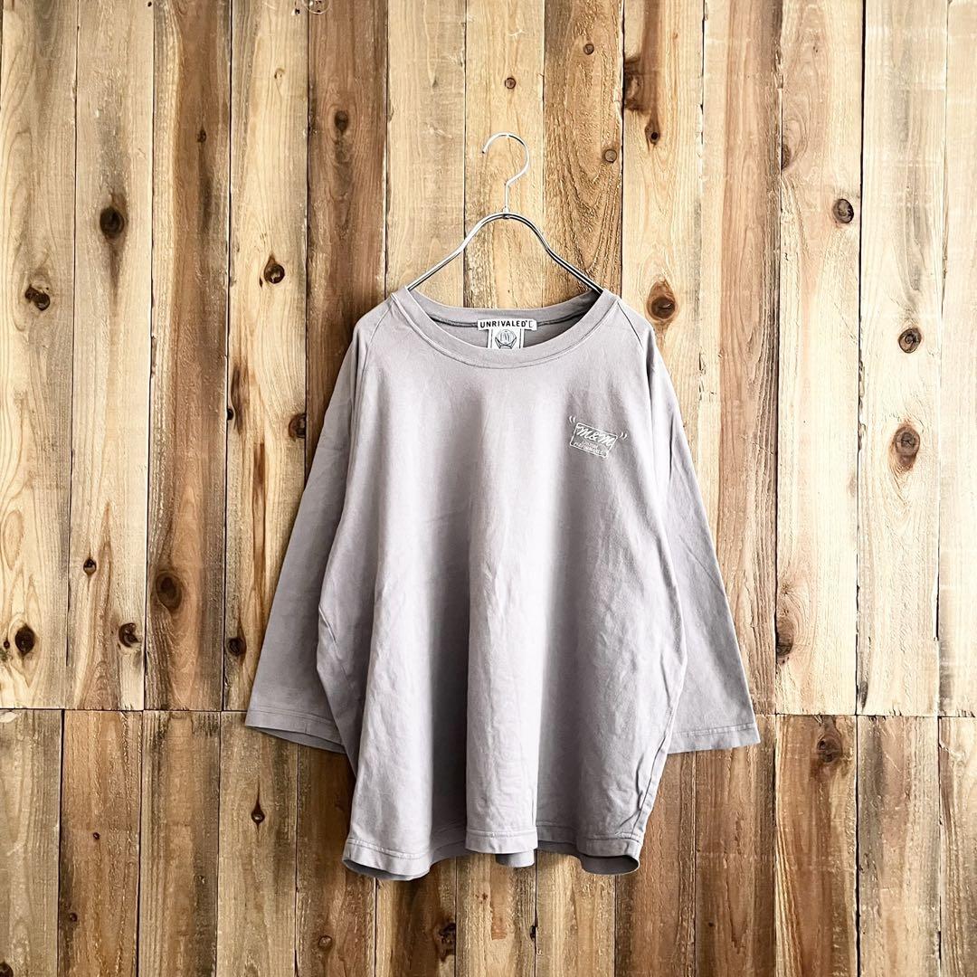 m&m ✖️UNRIVALED コラボ ラグラン Tシャツ Mサイズ スター 星 m&m ✖️UNRIVALED コラボ ラグラン Tシャツ Mサイズ スター 星