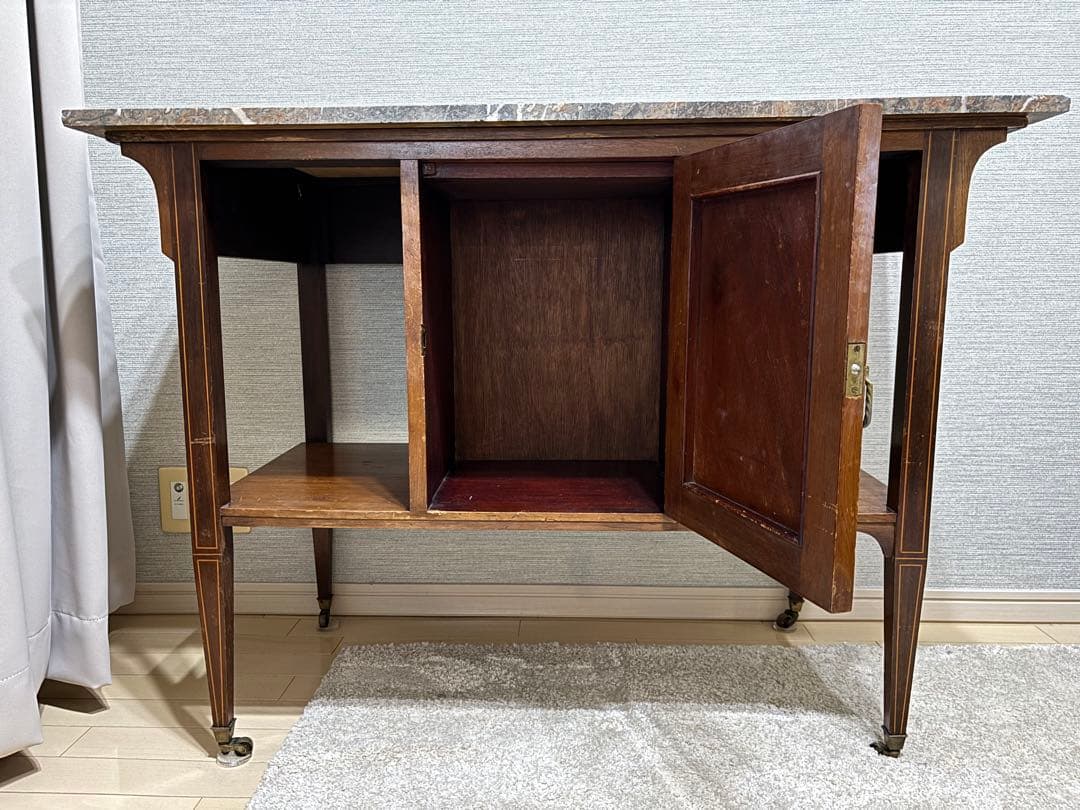 大理石天板 アンティークサイドテーブル(英国製 / 扉付き収納 ) 大理石天板 アンティークサイドテーブル(英国製 / 扉付き収納 )