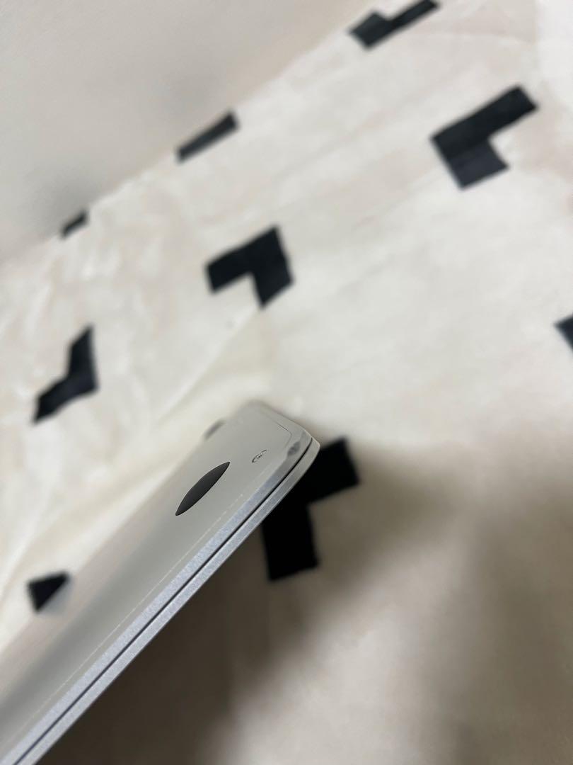 MacBook Air M1 99%バッテリー 41回充放電