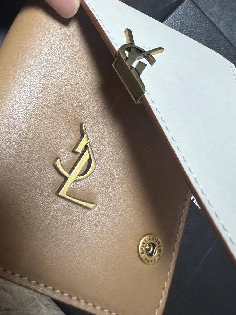 【人気ショップが最安値挑戦！】 二つ折り財布 YSL 正規品 財布 ベージュ イヴ・サンローラン 小物
