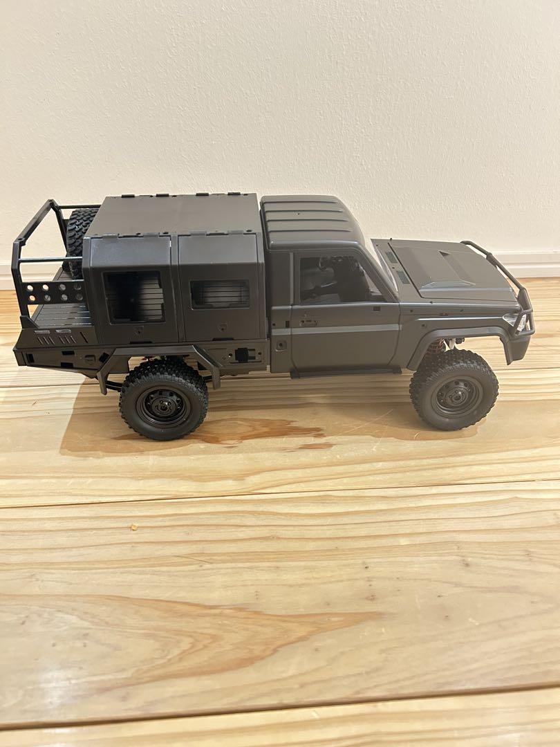 MN82Sモデル　トヨタランドクルーザー79 オーバランド仕様 1/12