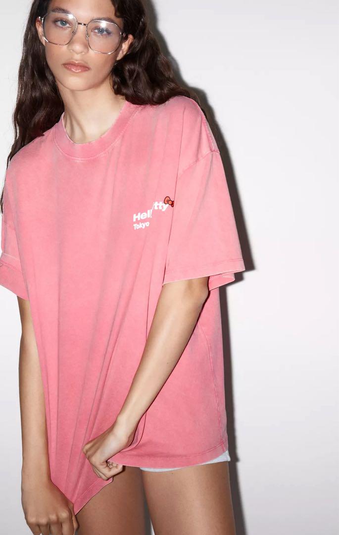 【完売品】ZARA ハローキティ　ウォッシュド加工Tシャツ Mサイズ　新品