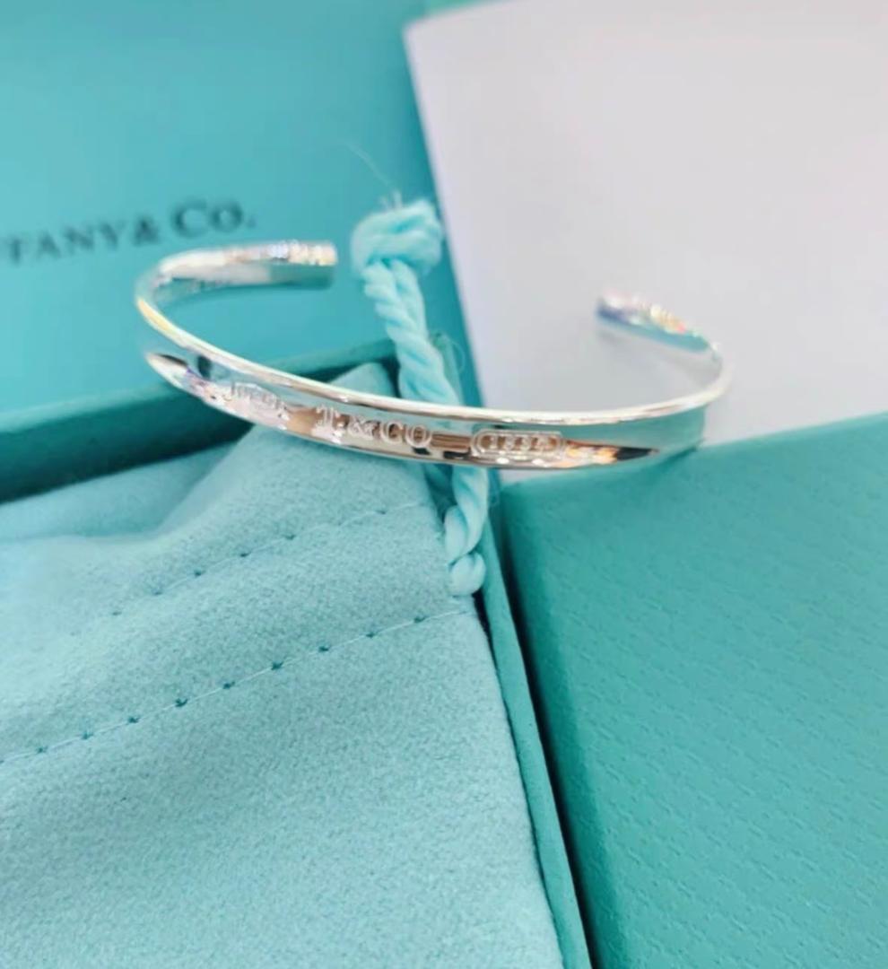 Tiffany & Co. ブレスレット　カフ　ナロー　バングル　1837アクセサリー