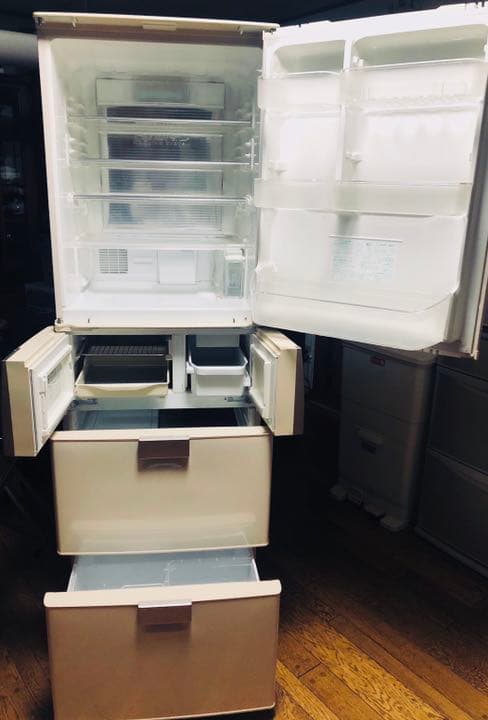 冷蔵庫冷蔵庫　SHARP　シャープ　両開きドア