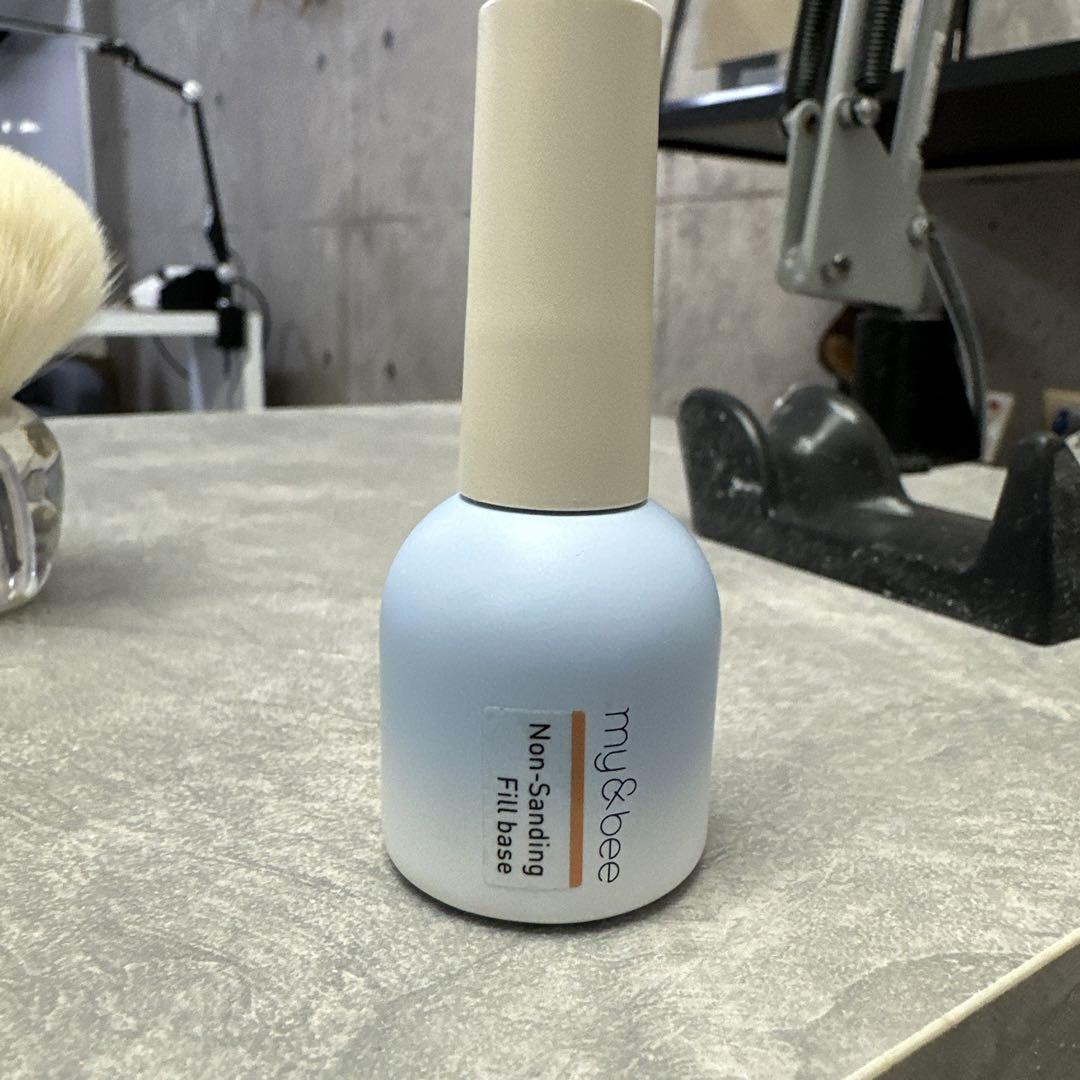 myu&bee ノンサンディングフィルベース 12ml 新品未開封