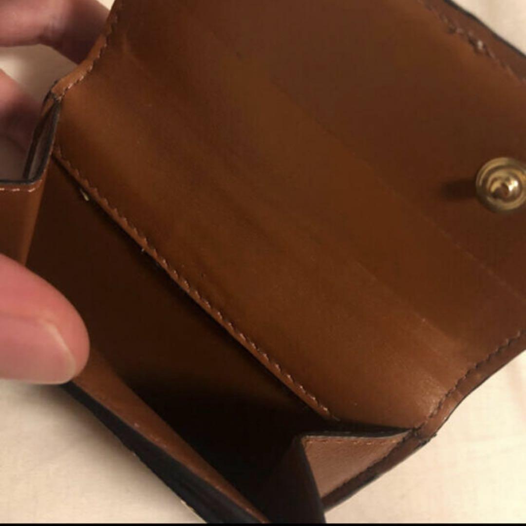 3つ折り財布