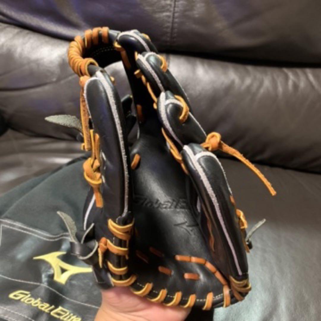 ミズノ　グローバルエリート　軟式内野手用グローブ