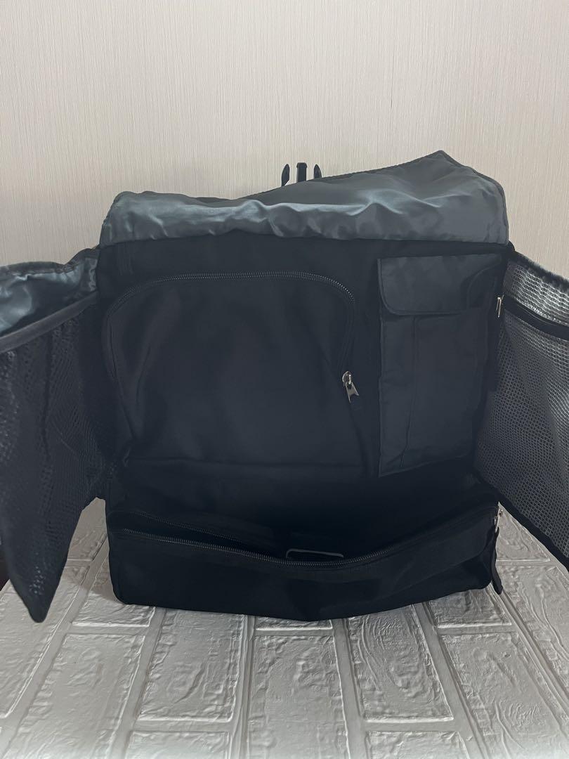 Burton 3wayバッグ　多機能バッグ　LPバッグ ショルダーバッグ