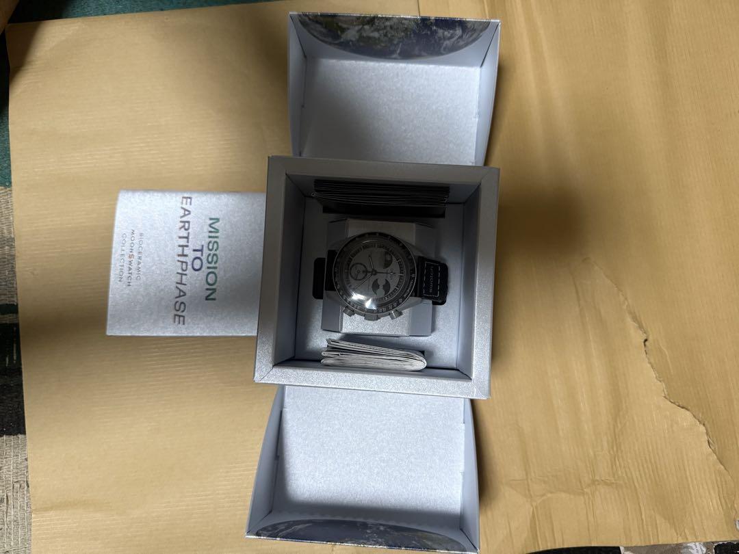 時計 MoonSwatch \"Mission to Earthphase
