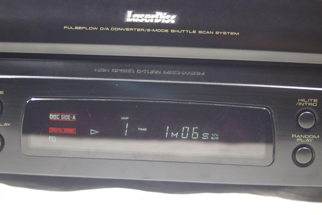 CLD-555 LDプレーヤー