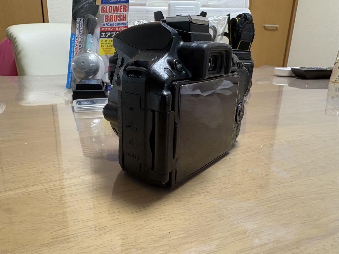 Nikon D5300 ダブルズームキット＋単焦点レンズ　一眼レフ　ニコン