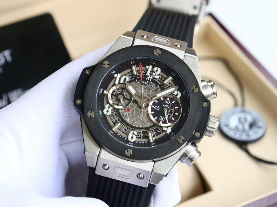 HUBLOT 大人氣 自動巻き機械 美品 時計 ウブロD