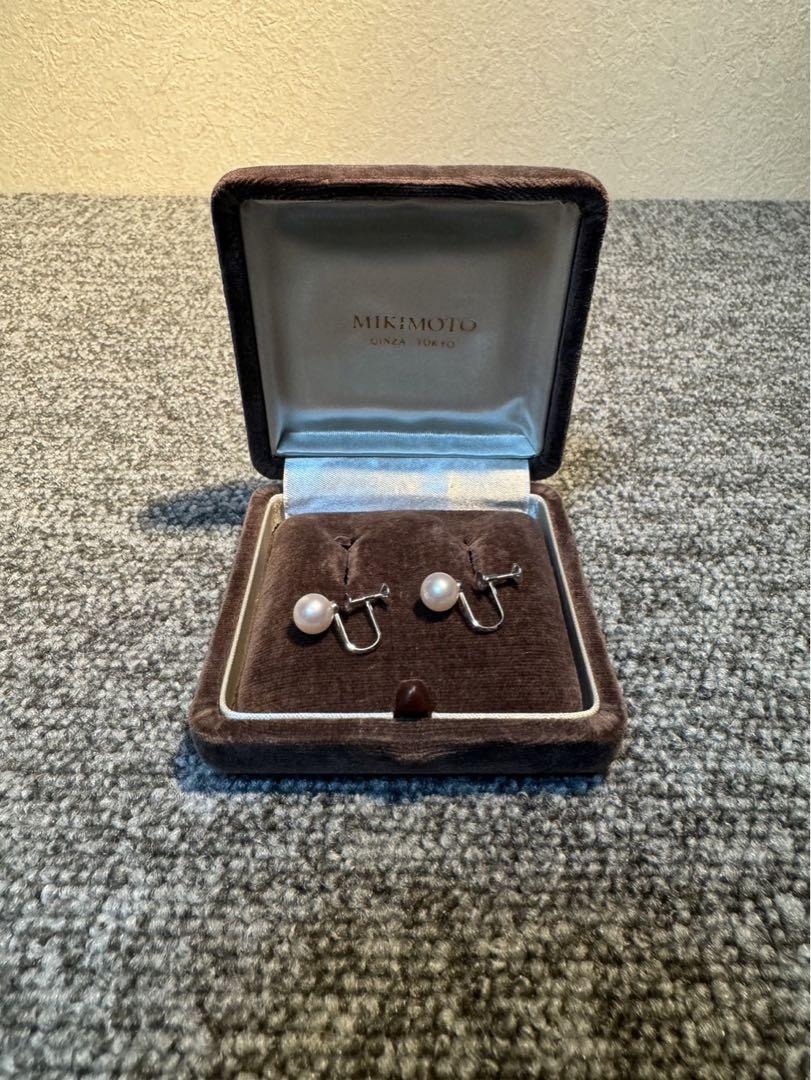 MIKIMOTO ミキモト　k18 ホワイトゴールド 約8,0mm イヤリング