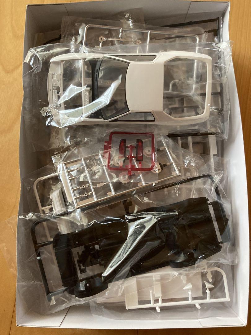 アオシマ 1/24 塗装済みプラモデル 頭文字D 高橋涼介 FC RX-7 新品