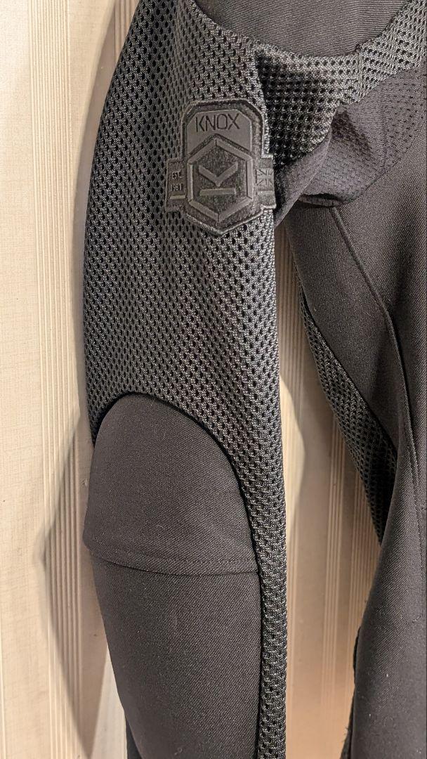 美品 KNOX URBAN PRO レディース M/12 プロテクタージャケット