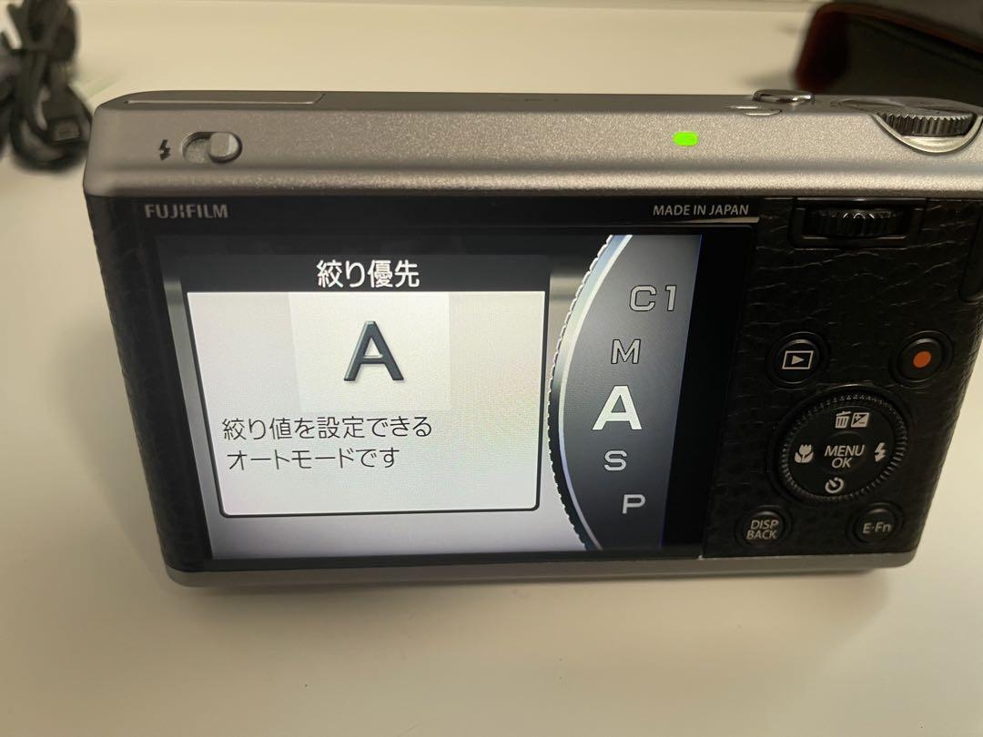 【現状品】FUJIFILM コンパクトデジタルカメラ XF1 ブラック系 Amazon | FUJIFILM デジタルカメラ XF1 光学4倍 ブラック F FX