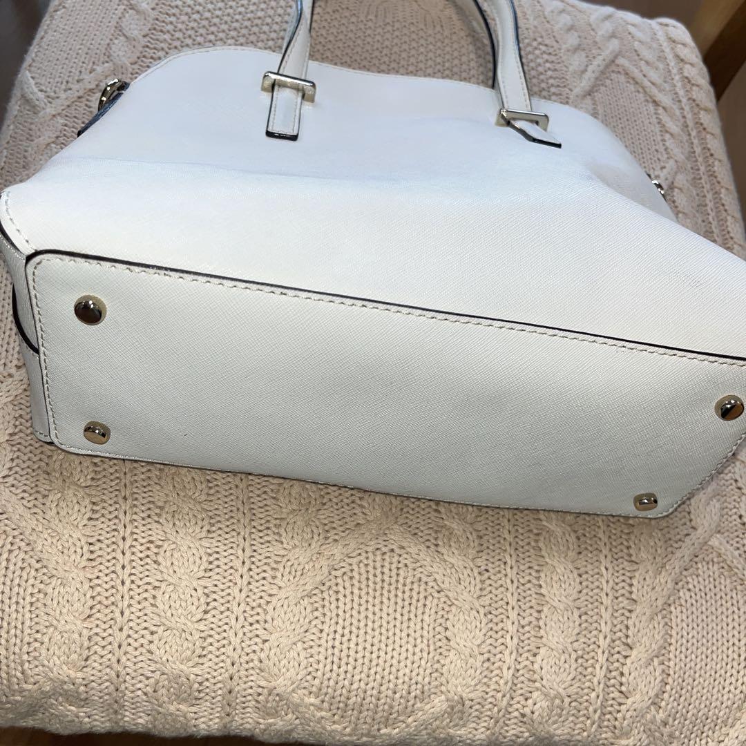 kate spade ホワイト ハンドバッグ - メルカリ