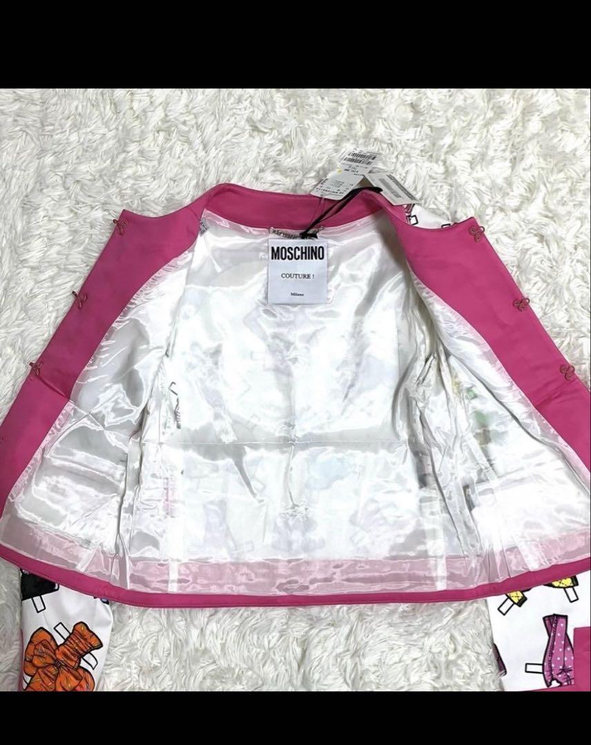 ✟ MOSCHINO