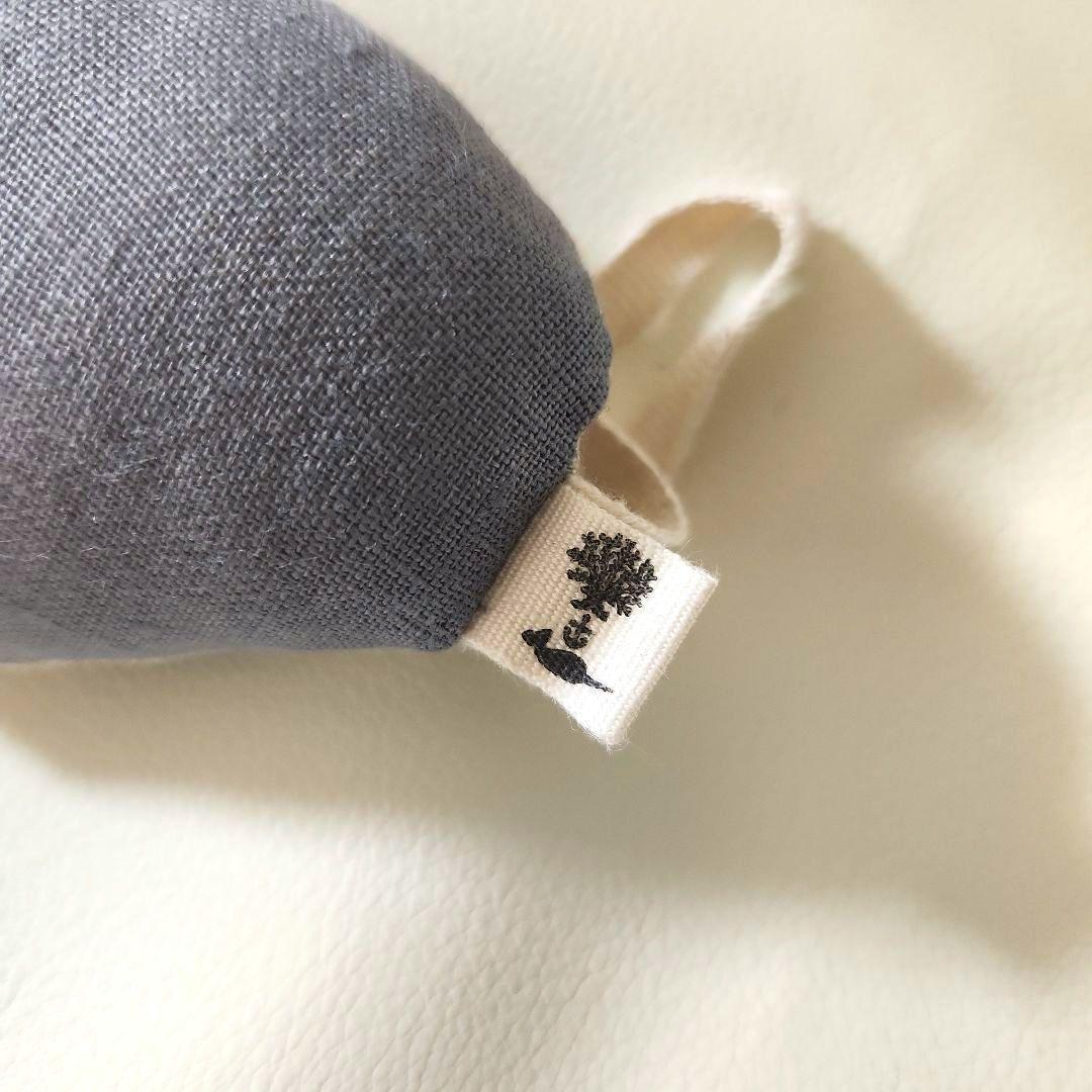 新品未使用　CORAL&TUSK　キノコとシマリス　オーナメント　リネン　刺繍