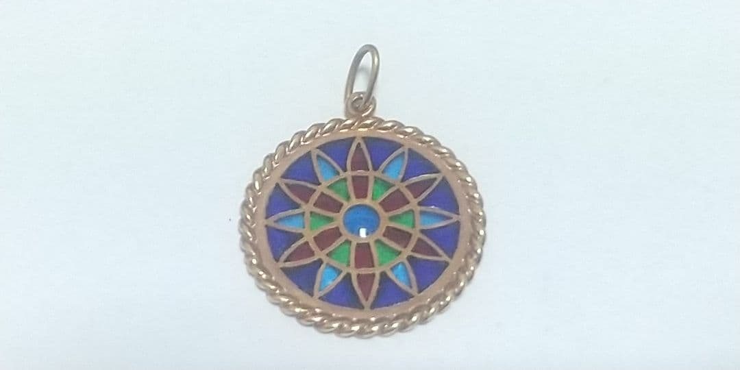 K18 750 ペンダントトップ目立った傷や汚れなし