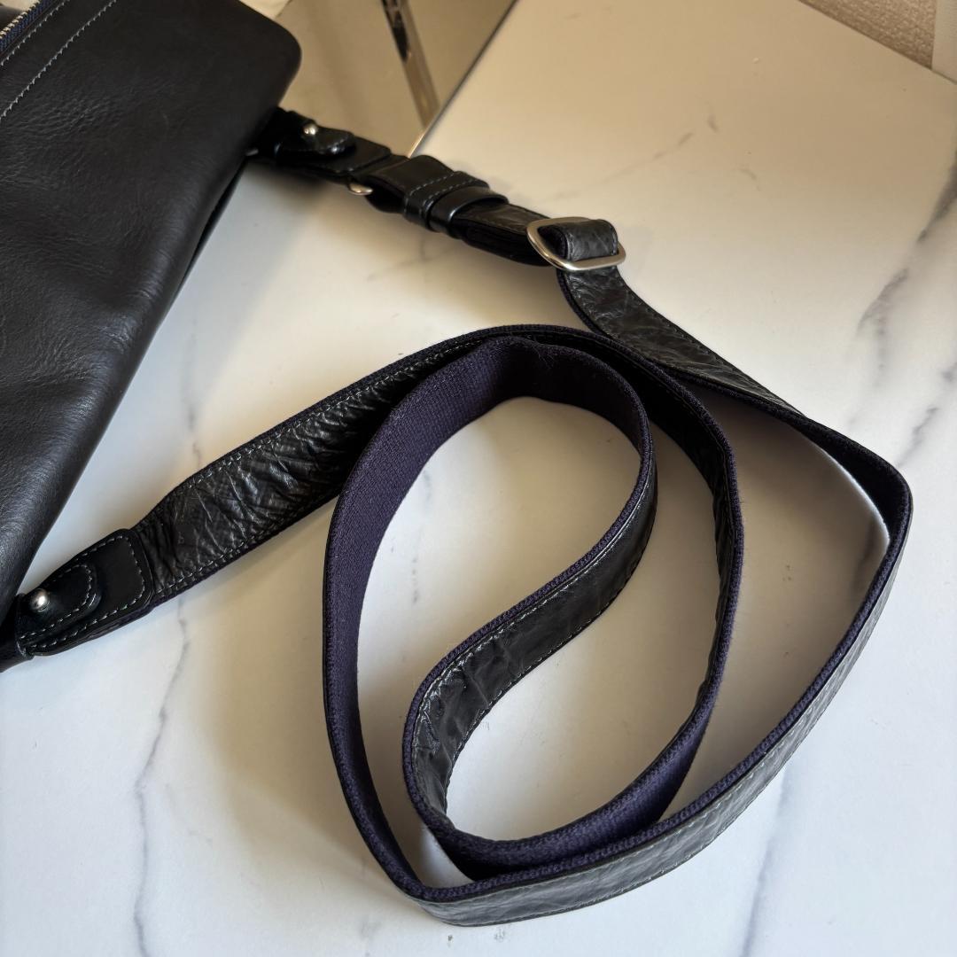 【美品】FIVEWOODS ファイブウッズ プラトウ ショルダーバッグ 黒