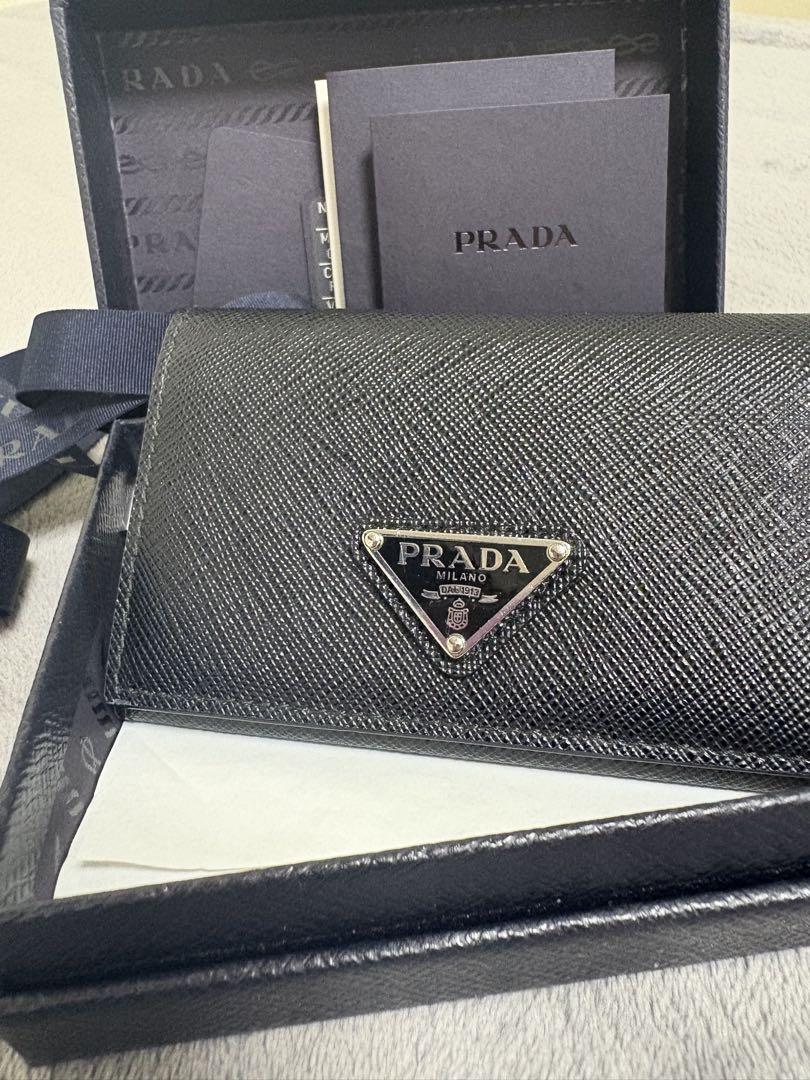 PRADA ブラック 名刺入れ サフィアーノレザー