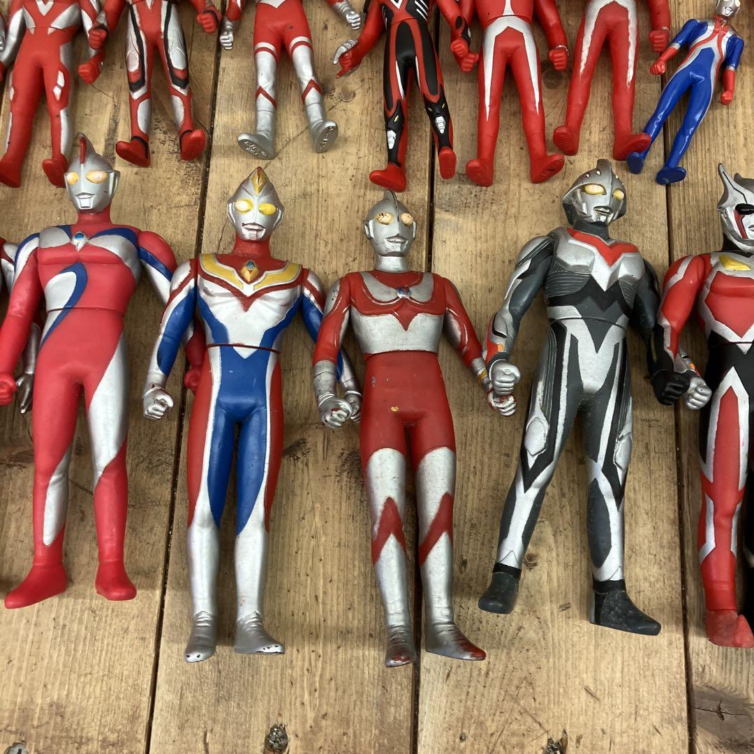 ウルトラマン 怪獣 ソフビ フィギュア 大量 まとめ売り 人形 マスコット 玩具 ウルトラマン怪獣 フィギュアまとめ売り 20体/ウルトラ怪獣