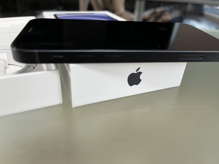 正規店定番 iPhone 256 GB SIMフリー Vxugs-m84250475946 12 mini ブラック 限定SALE2022