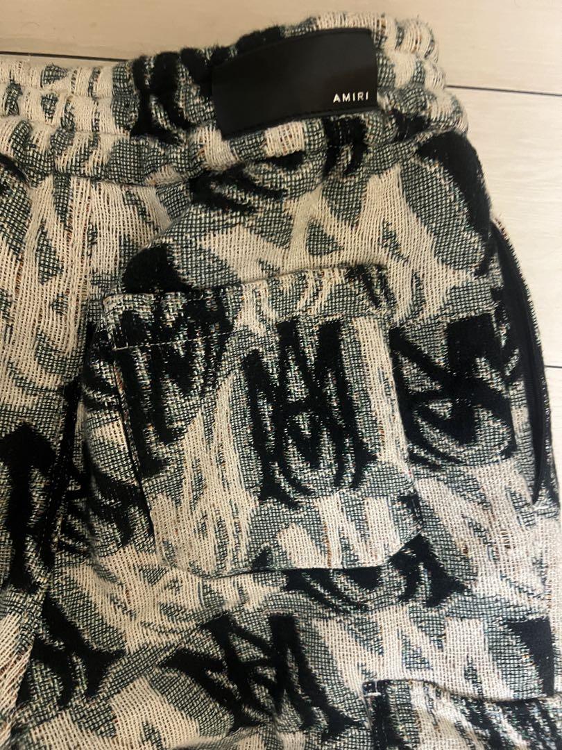 AMIRI カモフラージュ柄カーゴパンツ