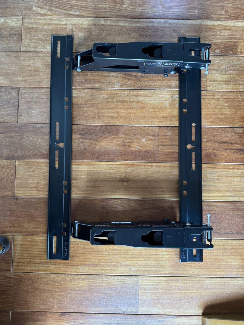 パナソニック テレビ 壁掛け金具 TY-WK3L2R - メルカリ