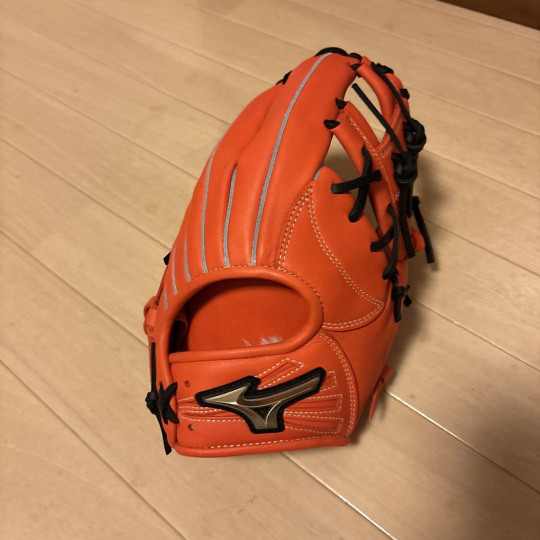 ミズノ グローバルエリート軟式グローブ オレンジ