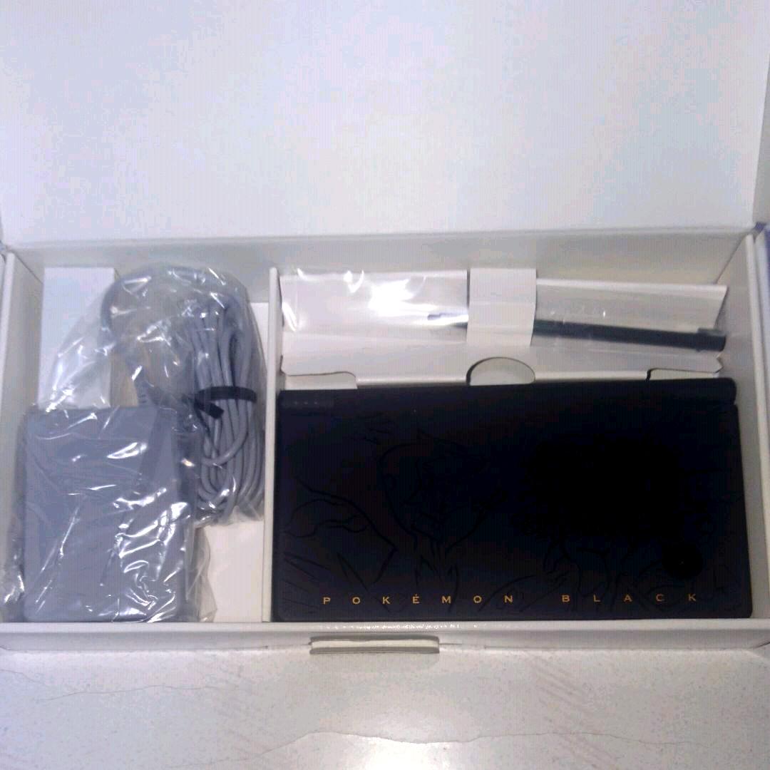 ニンテンドーDSi ゼクロムエディション ブラック PoH1z-m84271956195 レシラム 爆買い新作