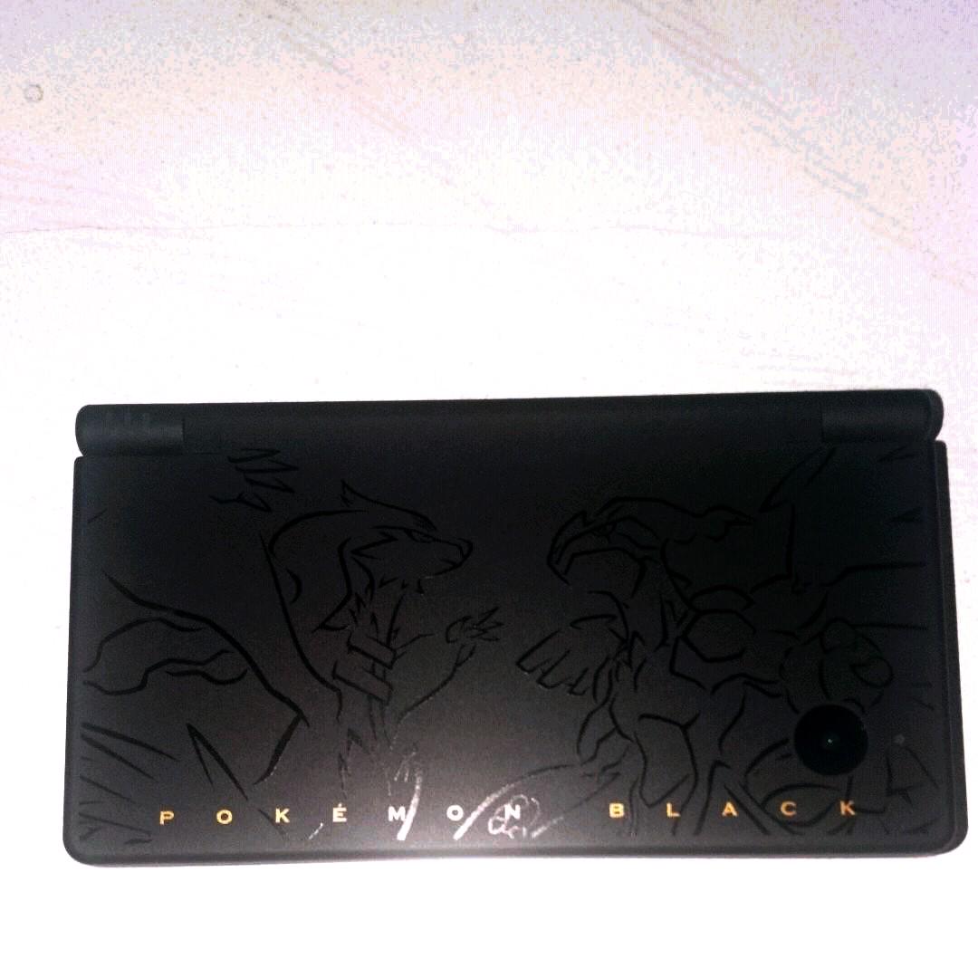 ニンテンドーDSi ゼクロムエディション ブラック PoH1z-m84271956195 レシラム 爆買い新作