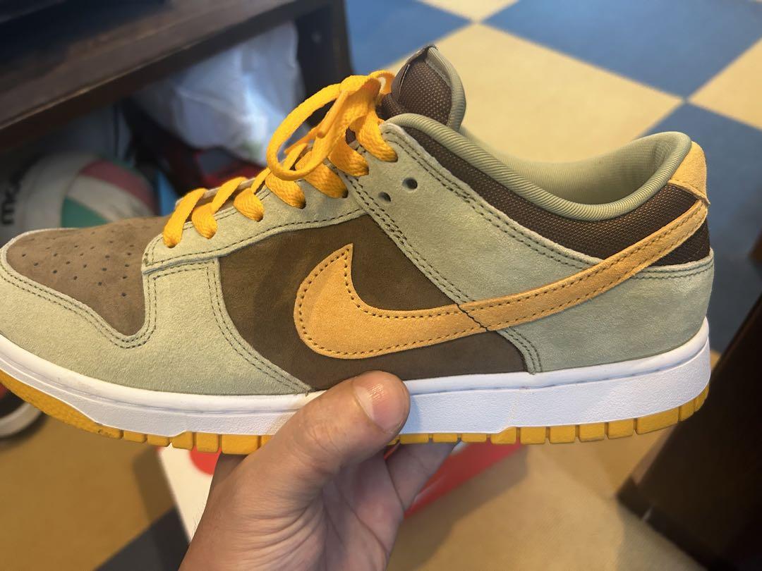 NIKE DUNK low SE ナイキ　ダンクロー　ダスティオリーブ
