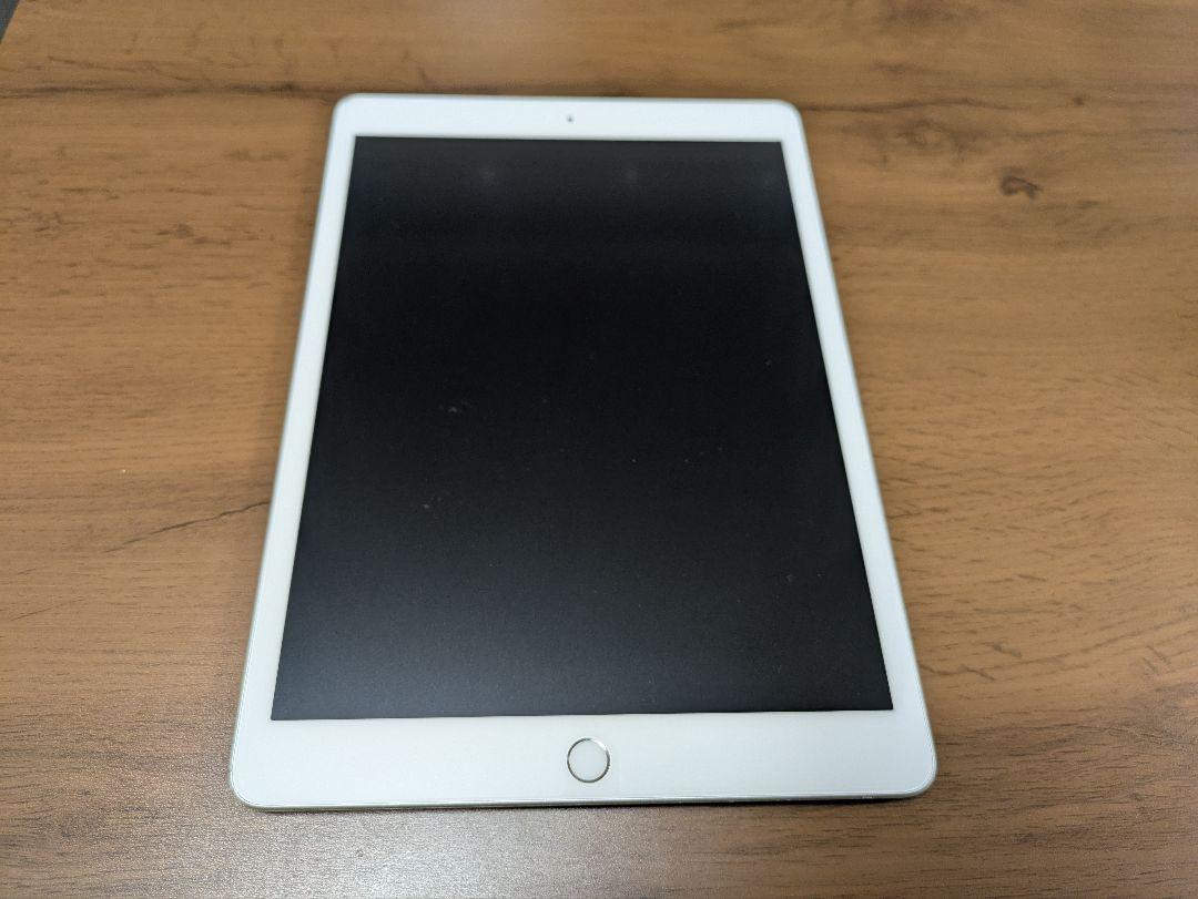 iPad 第7世代 Wi-Fi 32GB シルバー バッテリー88％