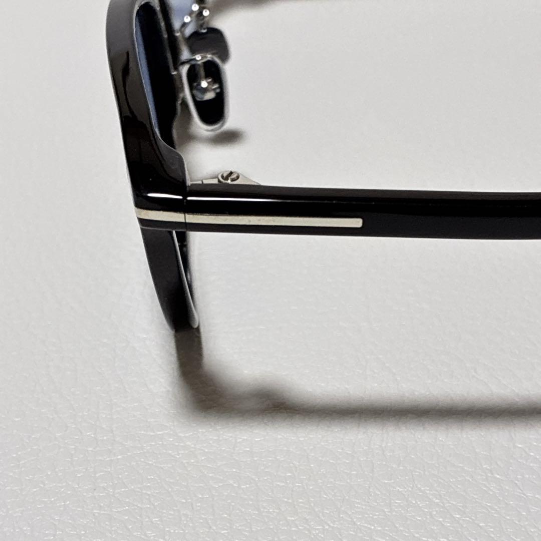 TOMFORD トムフォード サングラス 眼鏡 TF1040-D ECO 01V