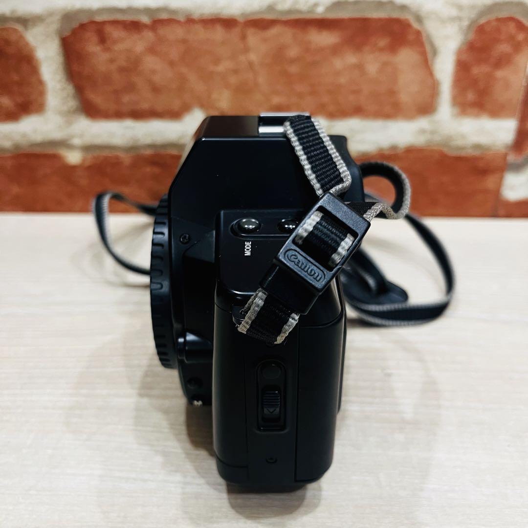 限定お買い得商品 EOS650 K2565【Canon】フィルム一眼レフカメラ セット メルカリ - フィルムカメラ