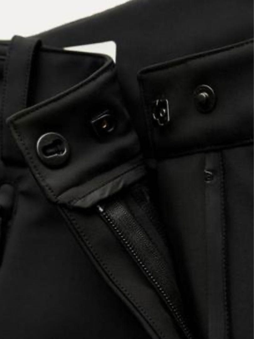 新品未使用 ザラ スキーコレクション wind プロテクション フレアパンツ 新品未使用 ザラ スキーコレクション wind プロテクション フレアパンツ