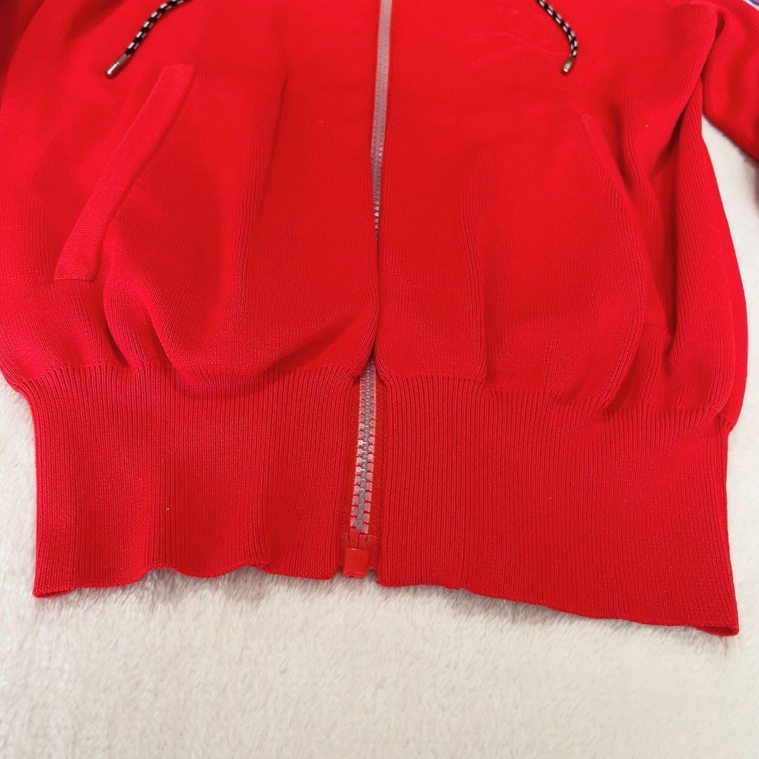 極美品 着用1回 マークアンドロナ ニット セットアップ ロゴ 赤 極美品 着用1回 マークアンドロナ ニット セットアップ ロゴ 赤