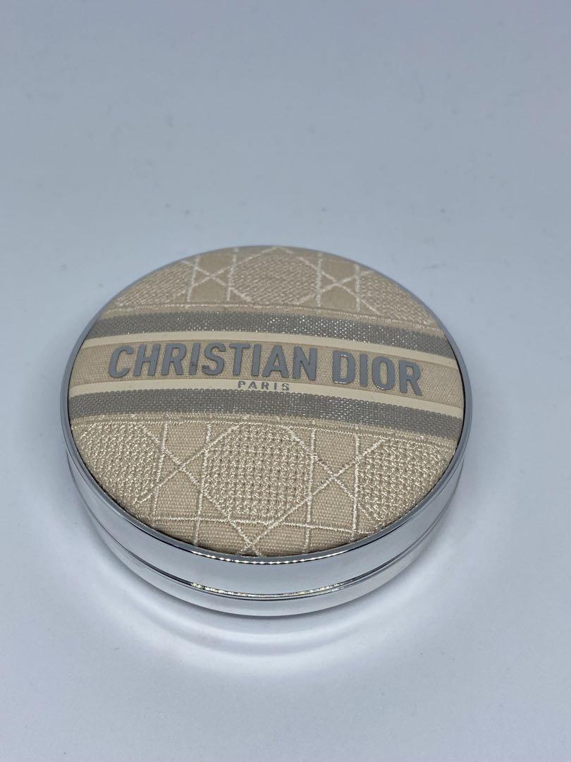 Dior ディオールスキンフォーエバークッションケース