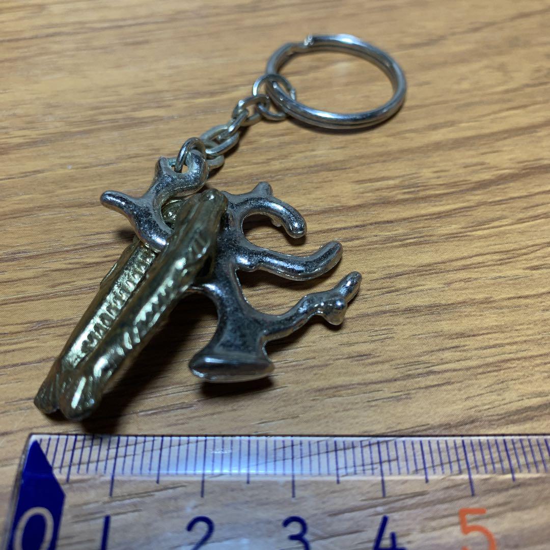 昭和レトロ 希少 知恵の輪キーホルダー(魚・サンゴ) - メルカリ