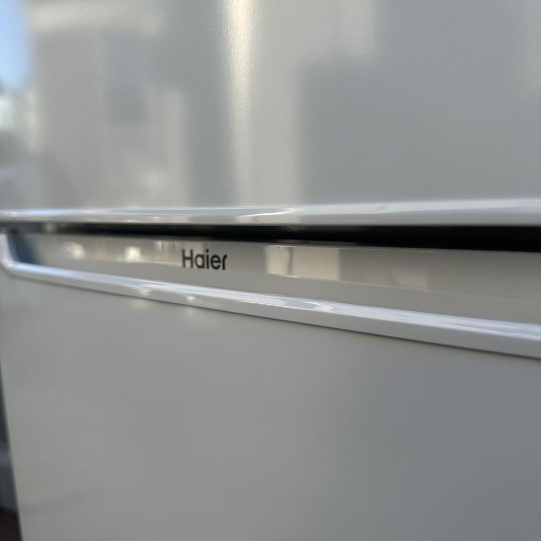 送料込 Haier 130L 2ドア冷蔵庫 （直冷式）ホワイト 右開き