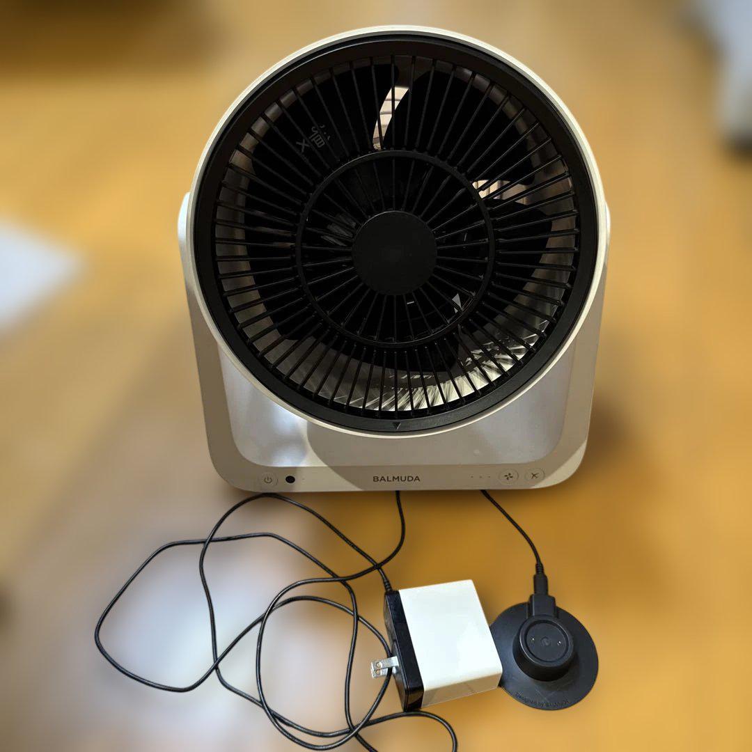 バッテリー＆ドック付 BALMUDA GREENFAN C2 バルミューダ
