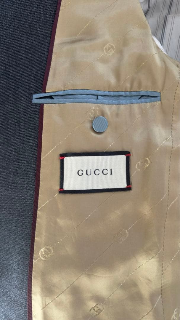Gucci スーツGUCCI