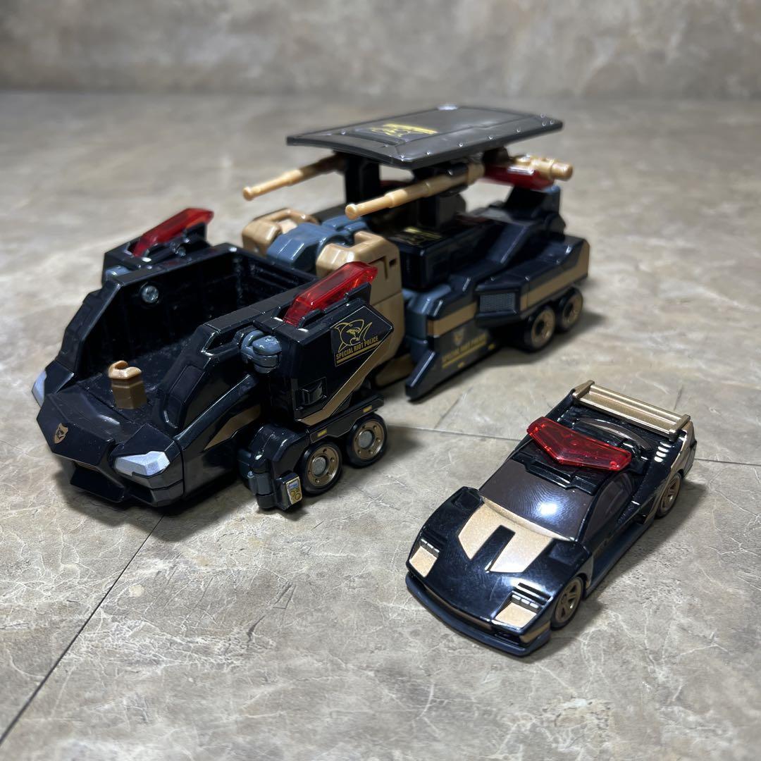 トミカ　ドライブヘッド 特別機動隊ソニックインターセプターブラックマックス