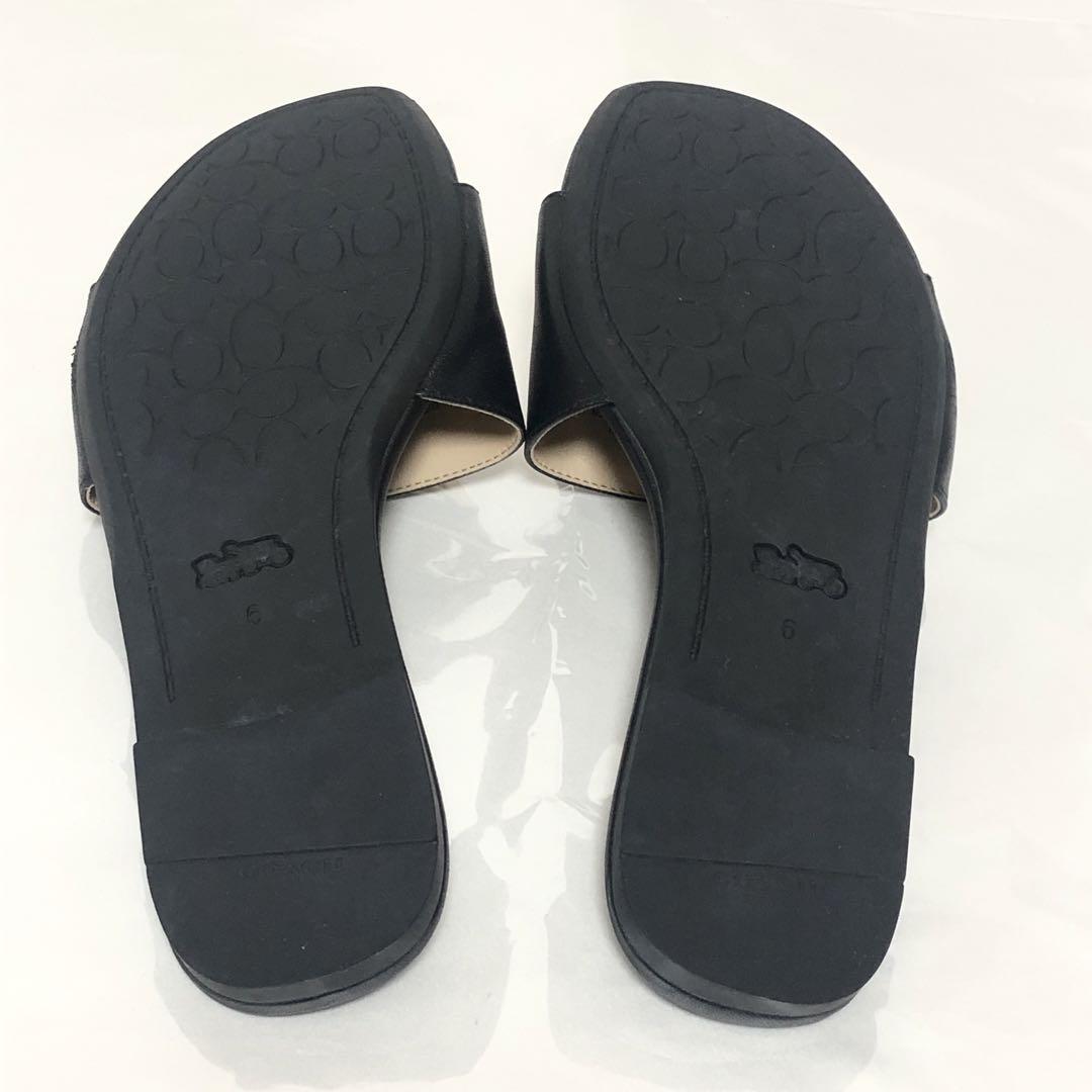 【馬車金具】コーチ　ブラックミュールサンダル　ゴールド金具　バックル　黒色